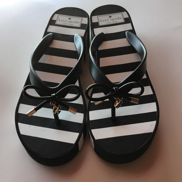 kate spade Shoes - NWOT Kate spade Rhett Wedge sandals
